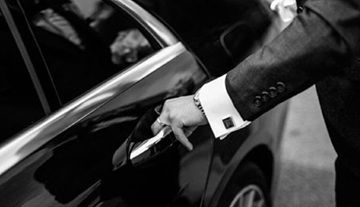 Chauffeured limo service by Black Diamond